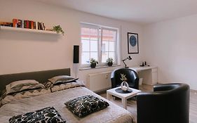 Cozy Apartment In Historical Alt-Lobeda Near Uni-Klinik Jena